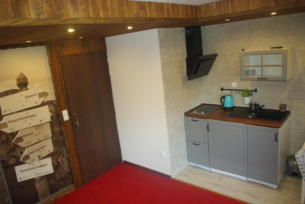 Dom Wypoczynkowy Karolina - Wyciag Narciarski Na Posesji Bialka Tatrzanska Room photo